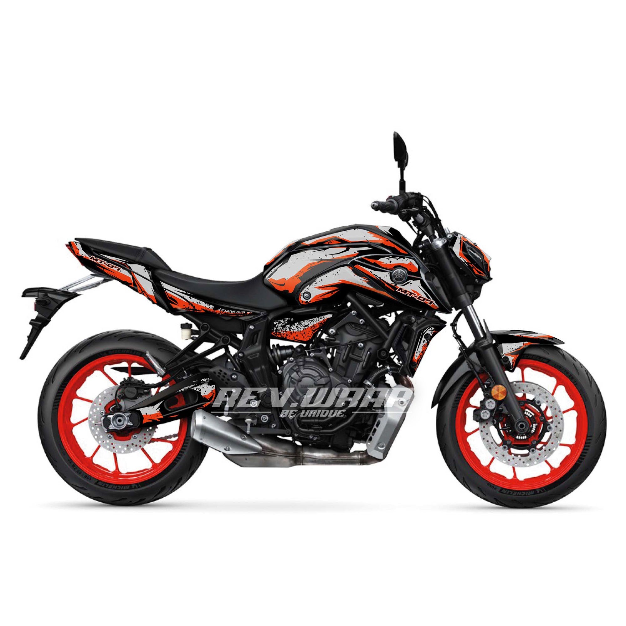 YAMAHA MT07 25+ POLE Main image